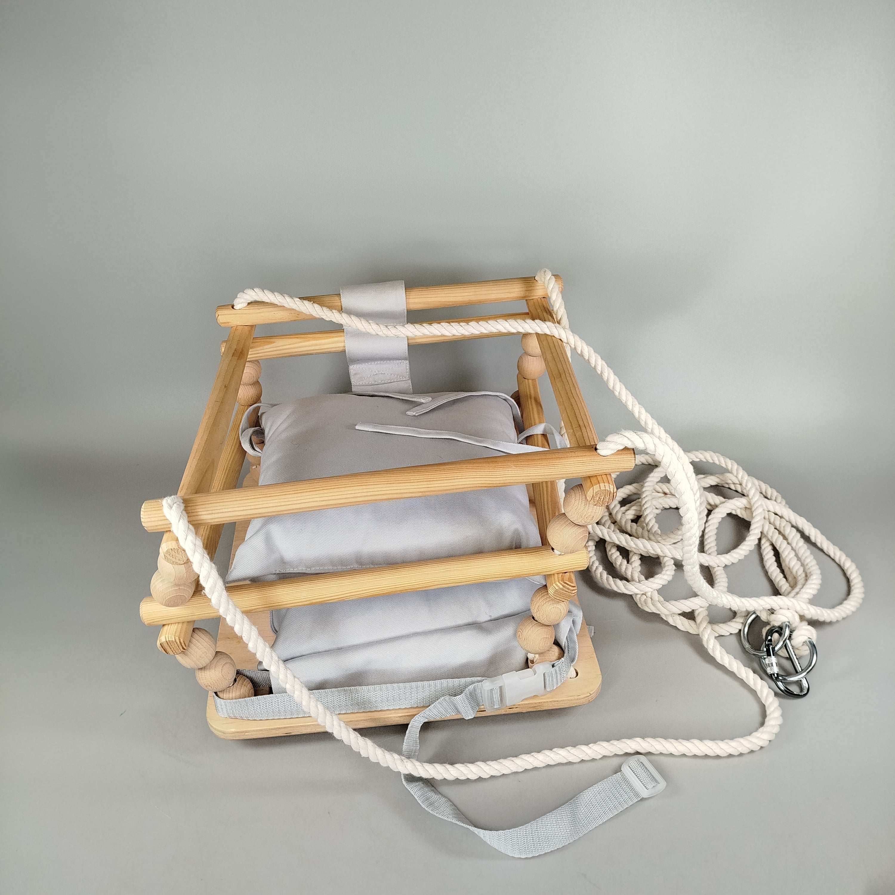 Baby Holzschaukel – mit Seilen & 2 Kissen